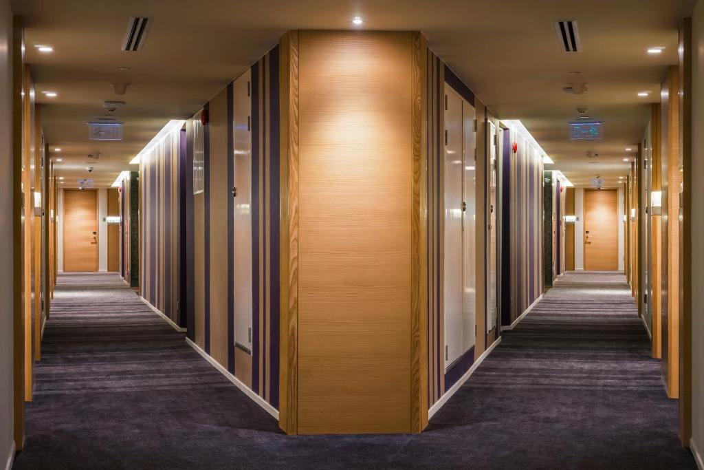 Отель Pullman Saigon Centre 5*